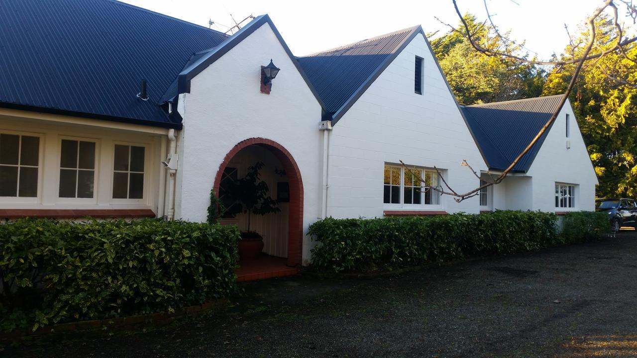 Whiteacres Bed & Breakfast Invercargill Exterior photo